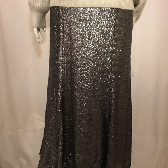 🆕NWOT! 2 Piece Sweater & Sequined Maxi Skirt - Picture 10 of 16